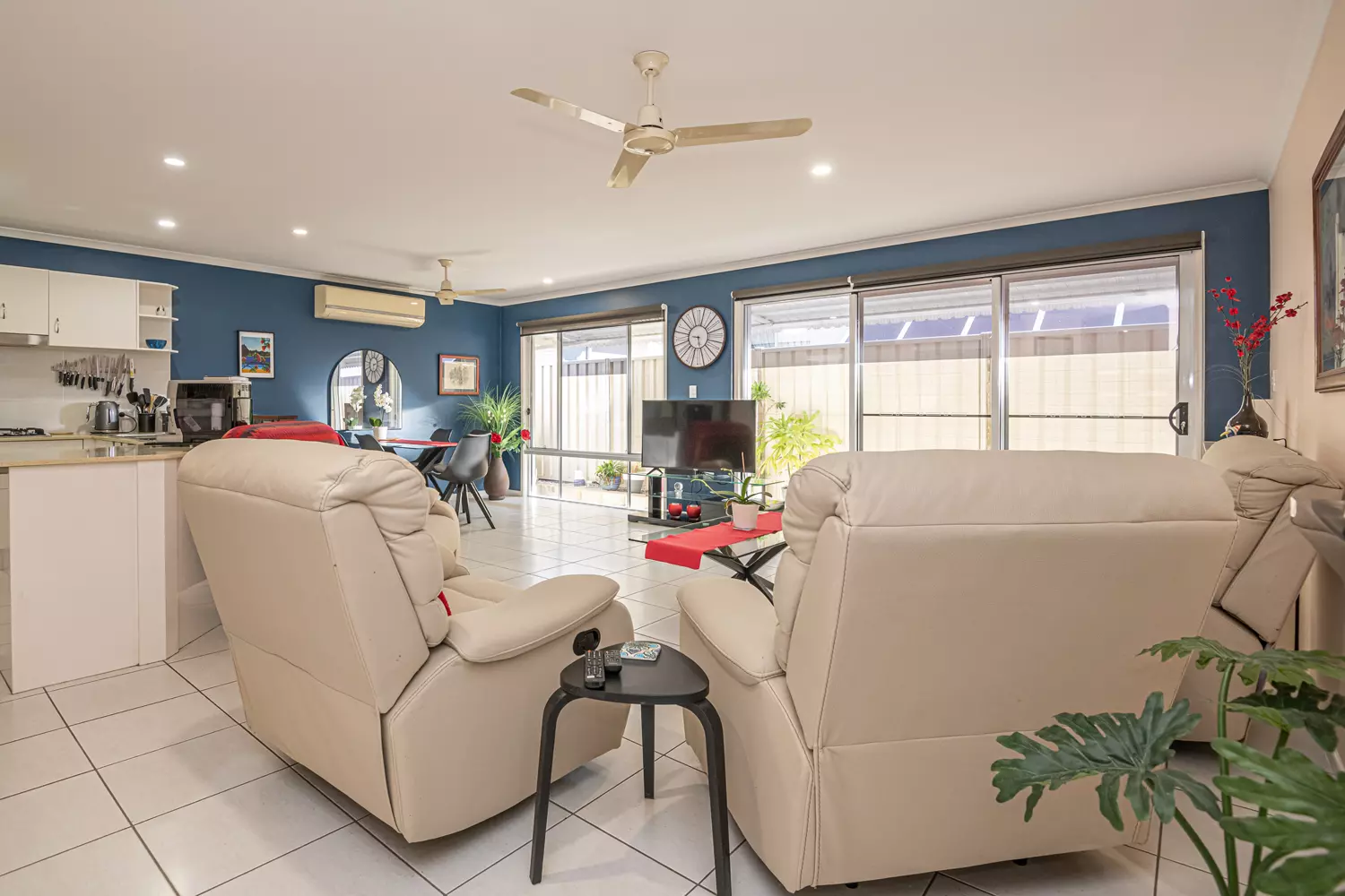 Stunning Corner Block