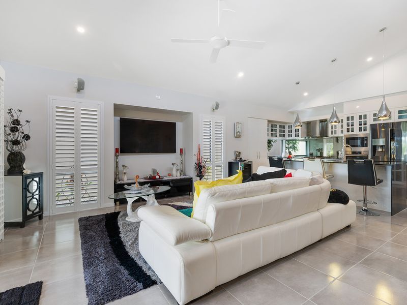 A Rare Position overlooking the Village Green