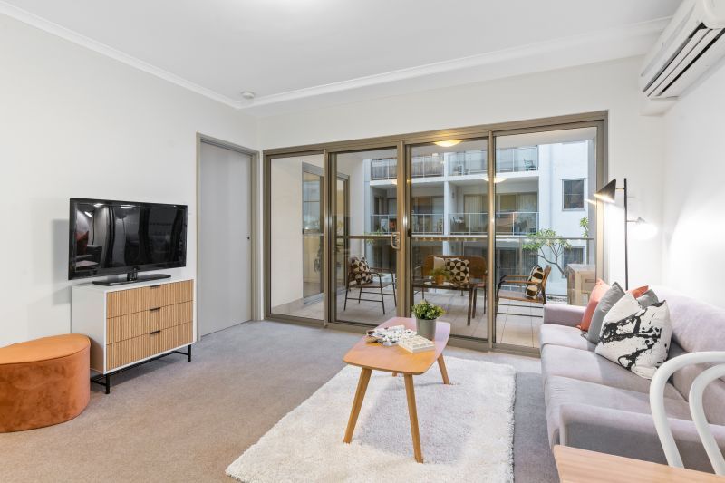 Spacious Modern & Central Home!