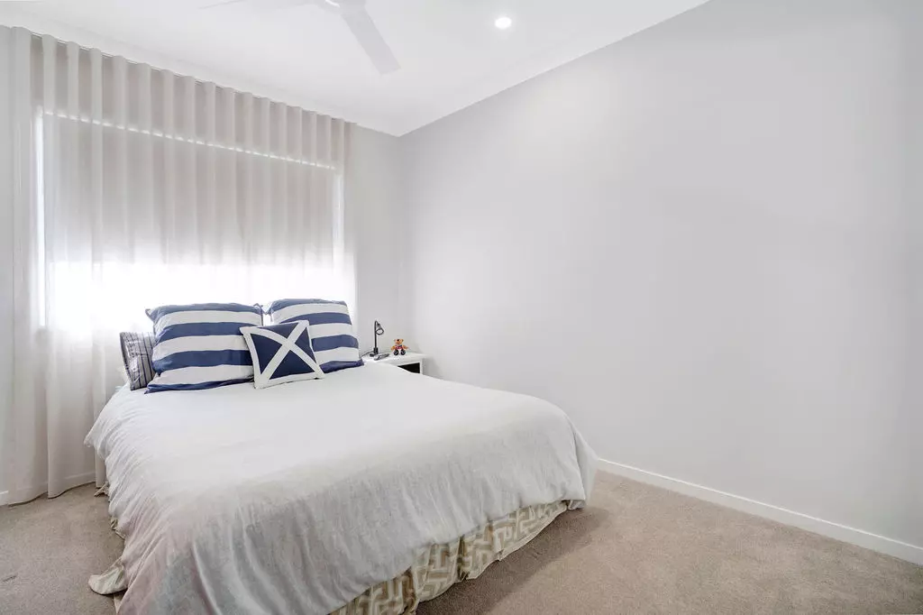 Palm Lake Resort Beachmere Bay