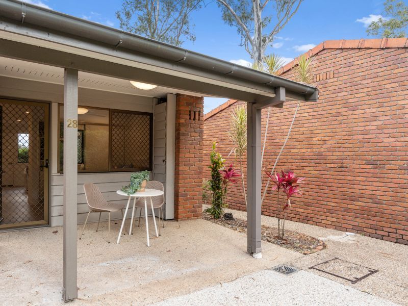 Bright and airy studio apartment