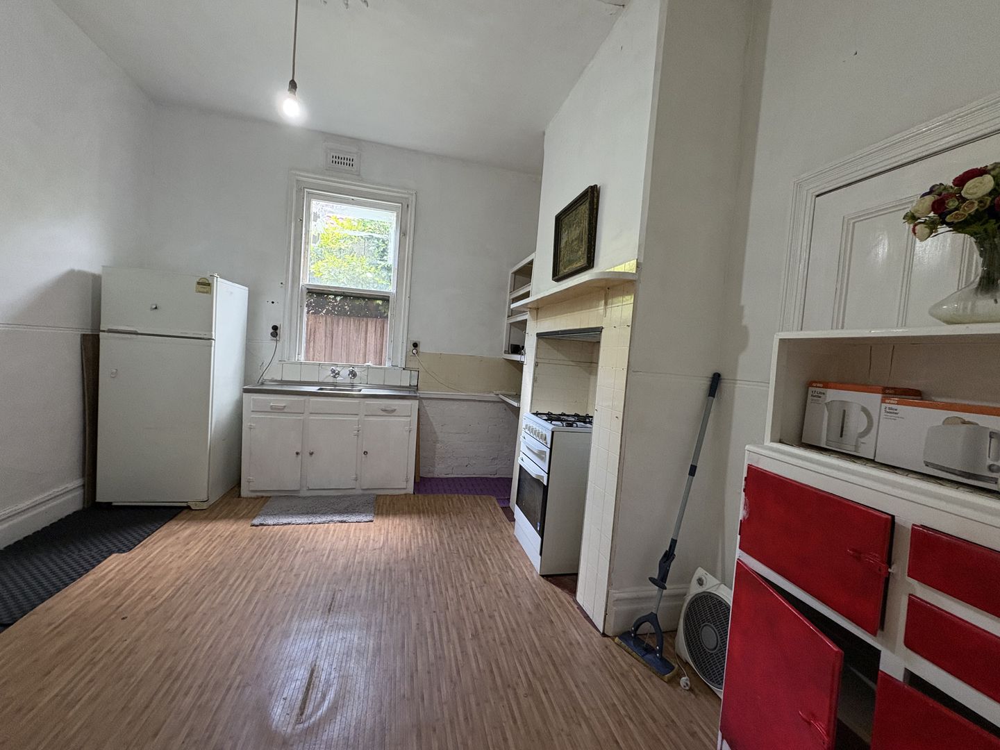 Rooming House great location 