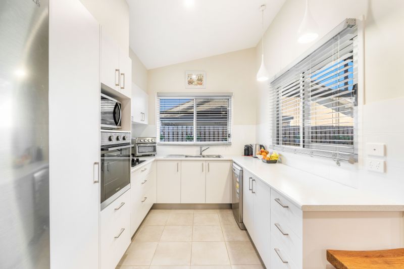 Spacious Home, Bushland Views