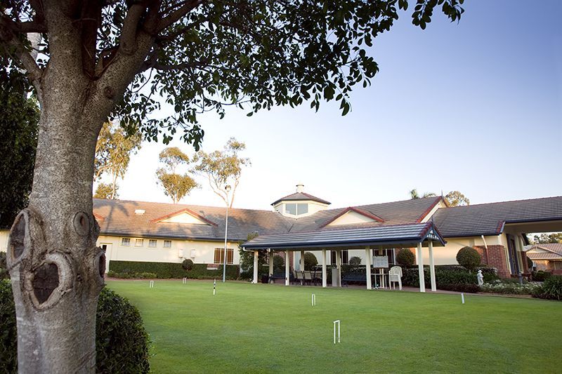 Friendly and social community with spacious villas!