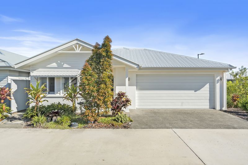Exceptional Corner Two Bedroom Home + MPR