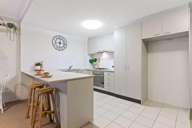 Spacious Modern & Central Home!