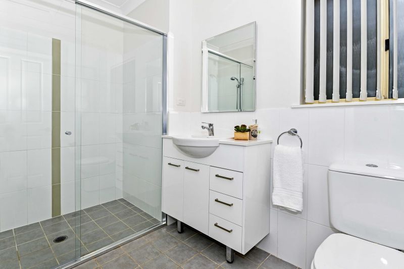 Ground Floor Unit with Easy Access to Erina Fair Shopping Centre