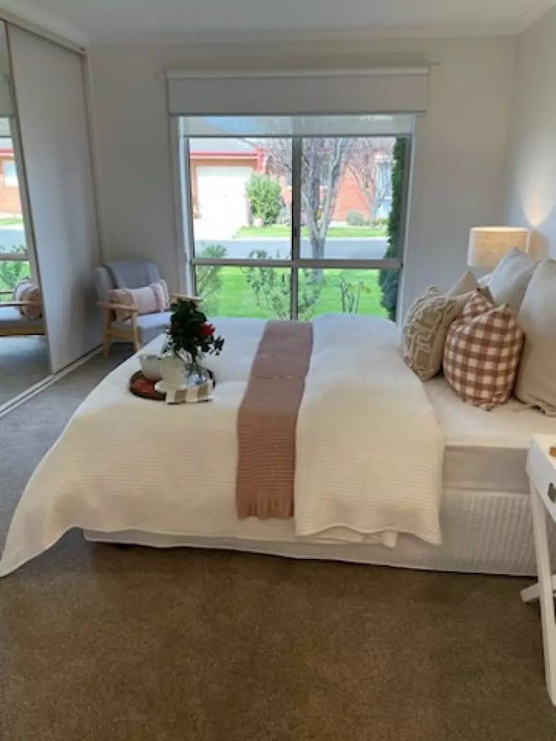 Fully Renovated 2 bed + study w/ attached garage