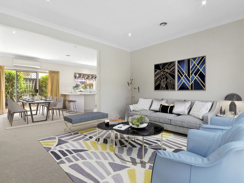 Modern Villa with Garden Retreat