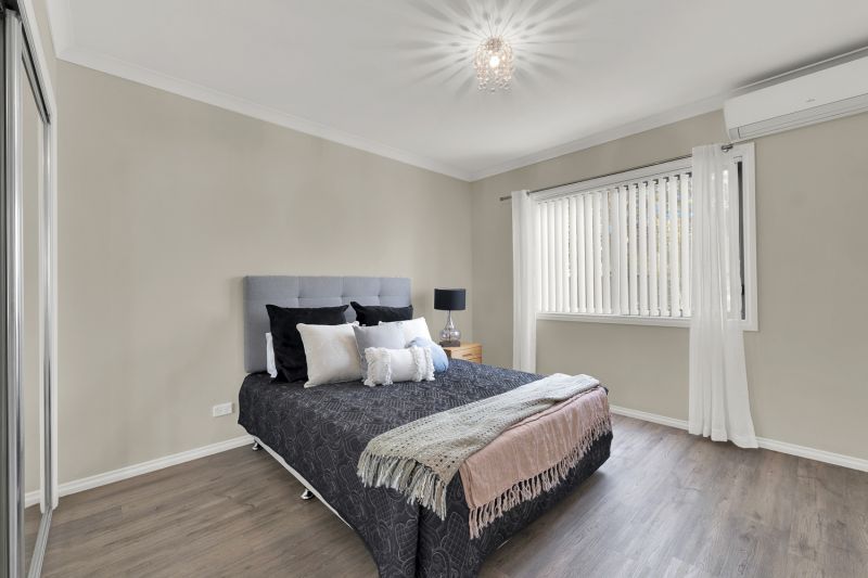 Lifestyle Communities Brookfield - Superb location, short stroll from the Clubhouse