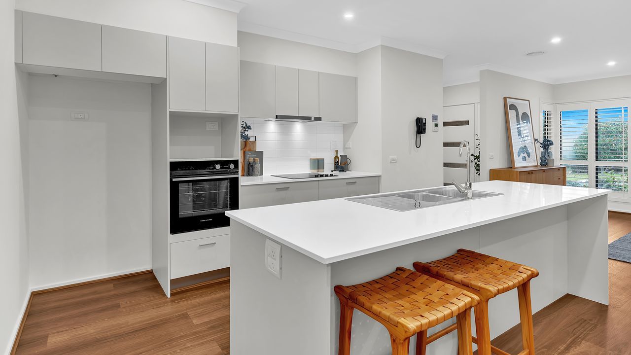 63/5 Harmony Chase, Clyde North