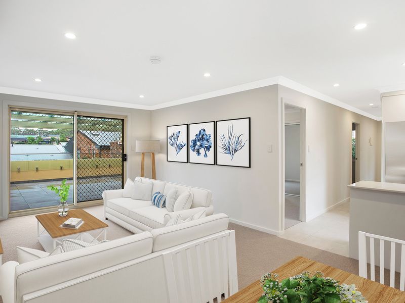 Stylish Villa with Scenic Views and Expansive Elevated Courtyard