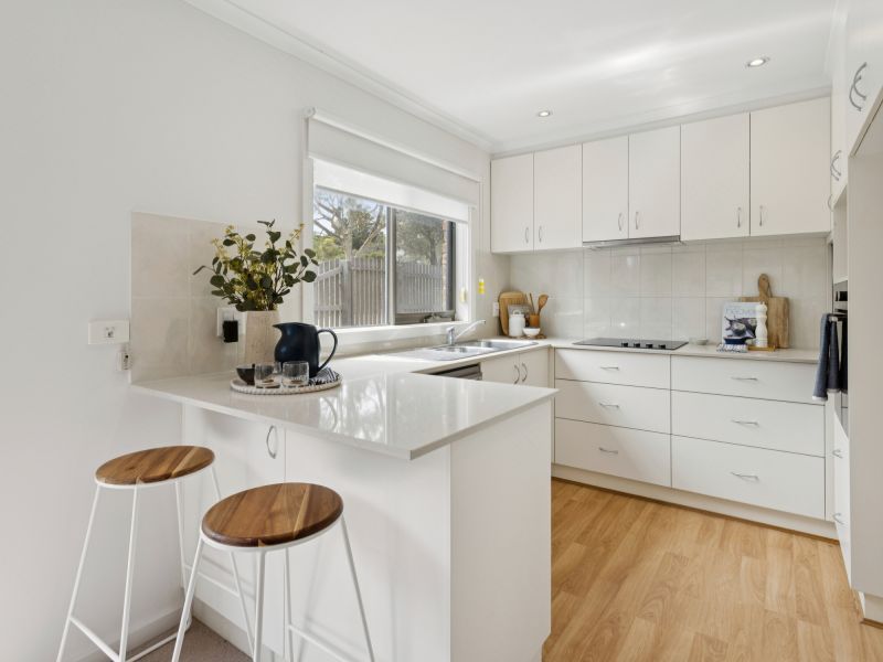 AVAILABLE NOW - Beautifully Renovated 3-Bed Unit in Prime location at Morven Manor