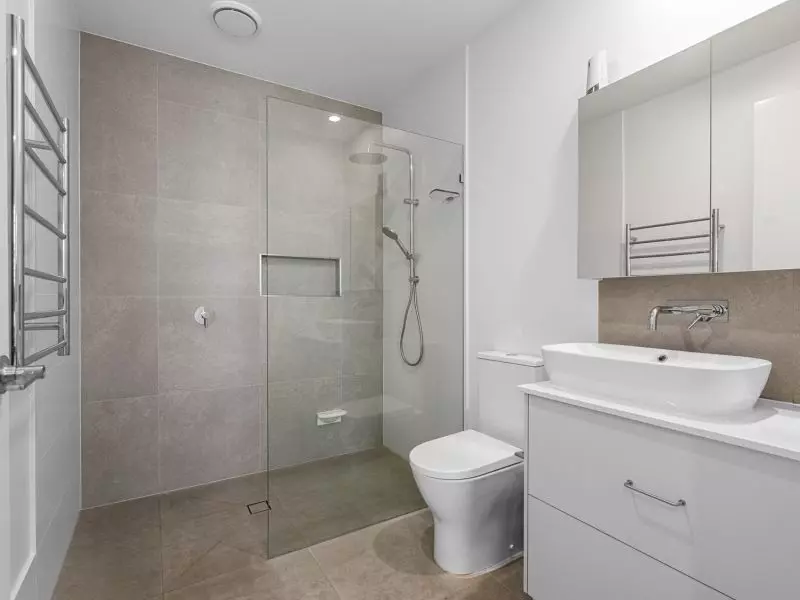 Prime Corner Location - Private Outlook to Nature