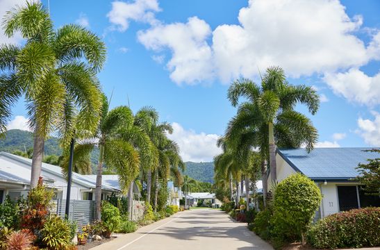 Villa 12 | 2 bed + 2 Bath + Study - Oak Tree Retirement Village Cairns