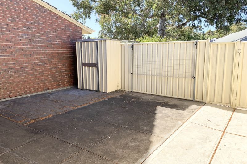 Newly renovated 1 bedroom home located in the Ridgehaven Rise Retirement Village