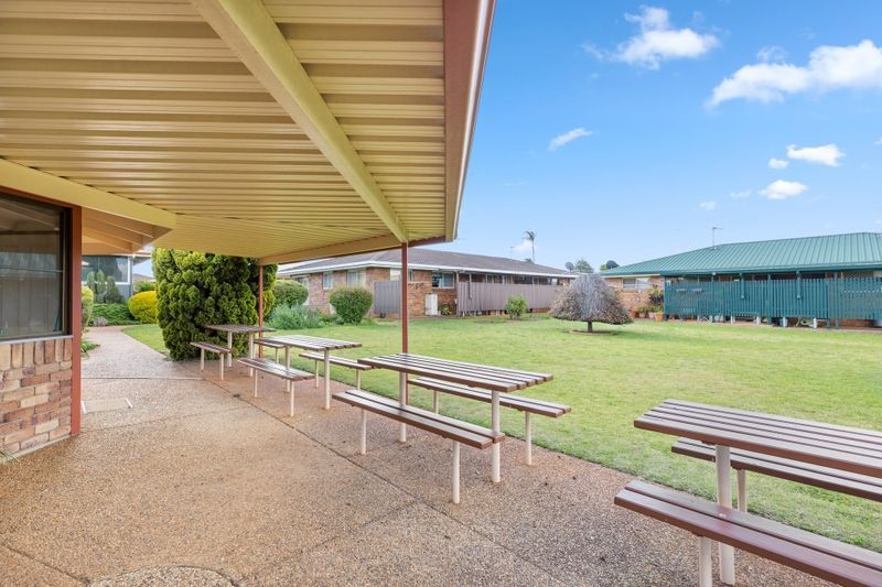 Looking for a maintenance free retirement lifestyle in a social community?