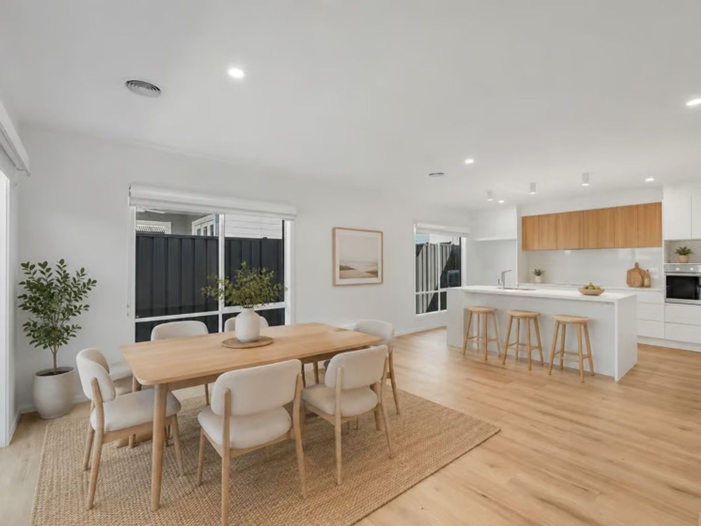 Lifestyle Communities Woodlea - Step into the welcoming Edwin