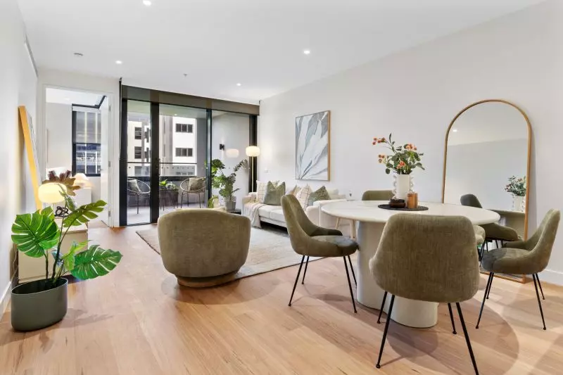 "Available Now" - Sunrise Serenity in the Heart of Carlton