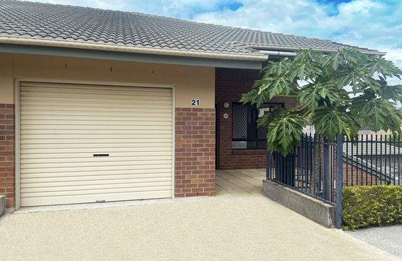 Bolton Clarke Carrington Village - Retirement Living