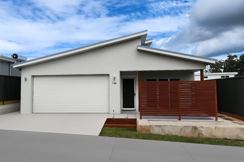 Find sanctuary between the country & the sea