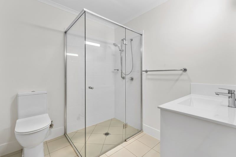 Spacious Villa Retreat with Garden Views