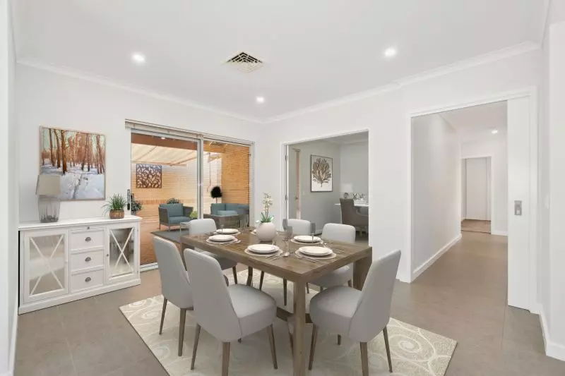 NOW UNDER OFFER. Bushland and the Beach - you have the best of both!