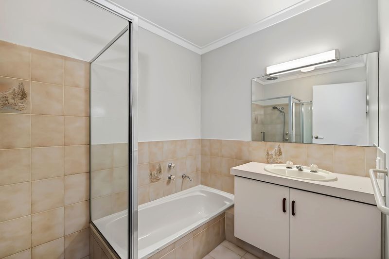 Stylish Villa just Steps from Village Amenities