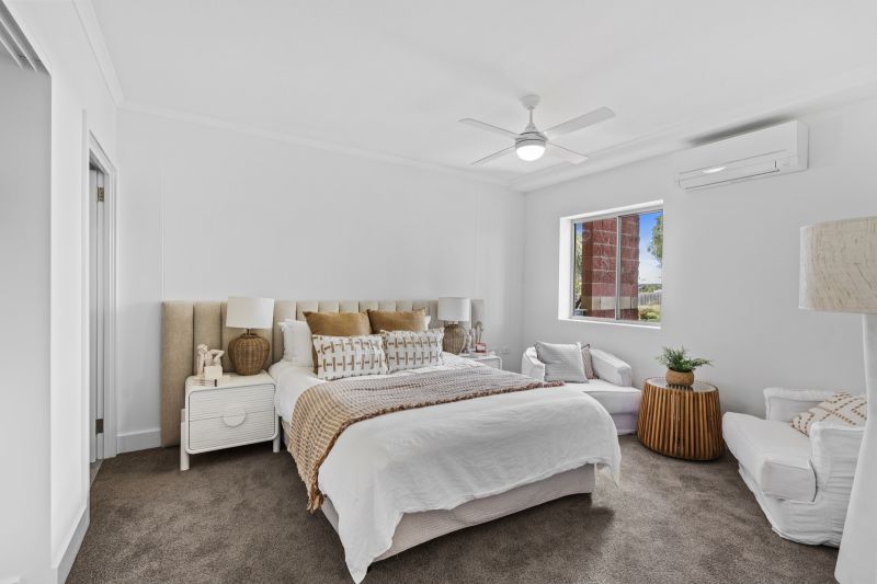 Relaxed bayside living in a two-bedroom apartment