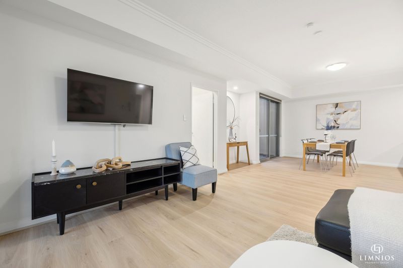 Boutique City Fringe Living with Rare Lifestyle & Investment Flexibility