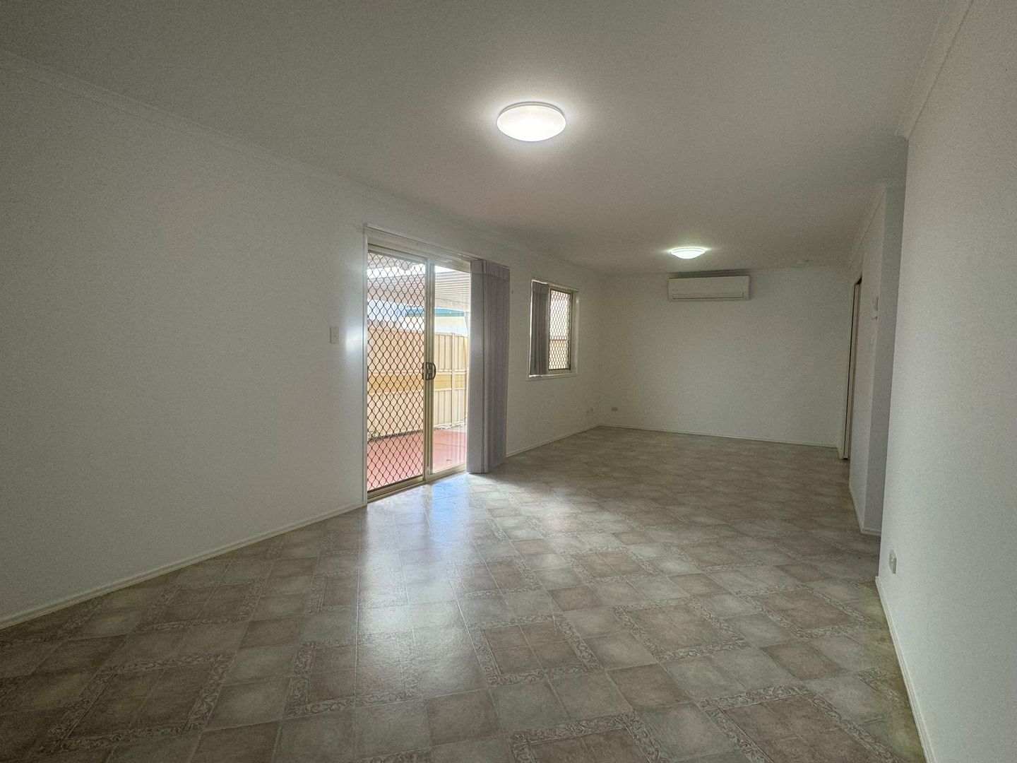 Ready to Move In Straight Away - Plenty of space