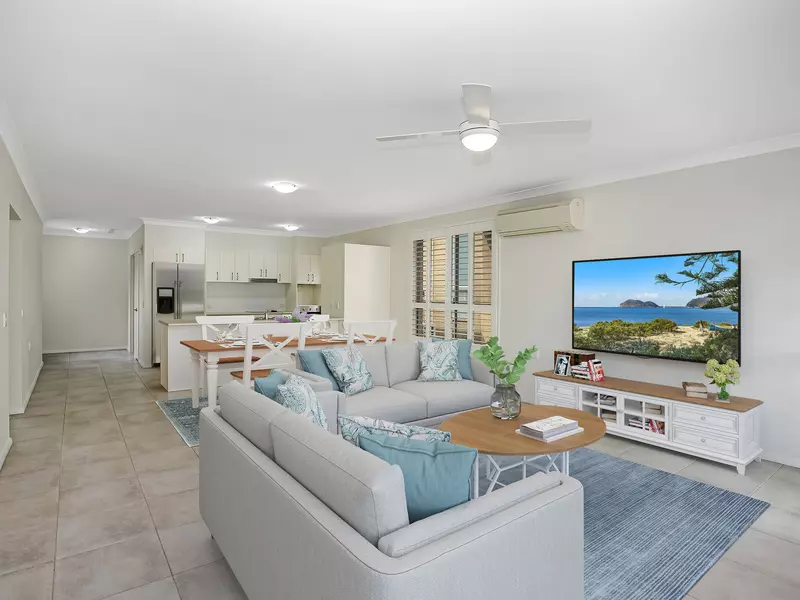 Perfectly Positioned Villa with Beautiful Alfresco