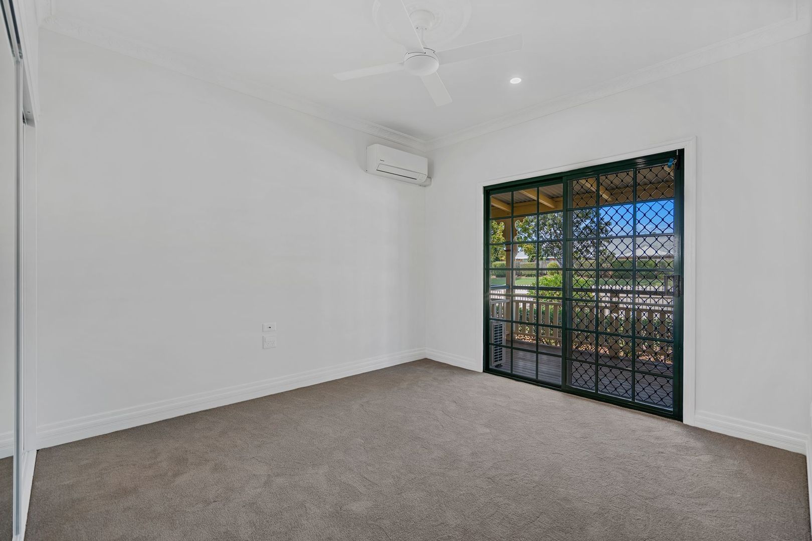 Ready Now!  Rare opportunity for a colonial villa to enjoy your retirement