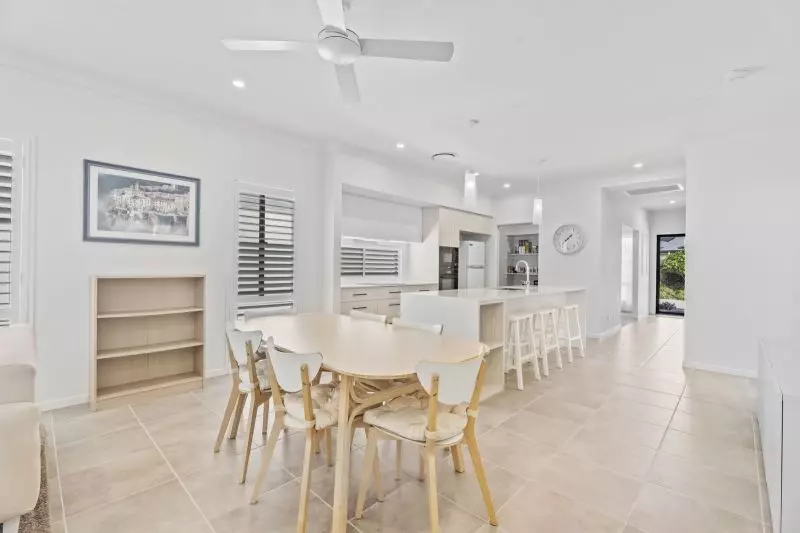 Site 397 - Established Berwick F1