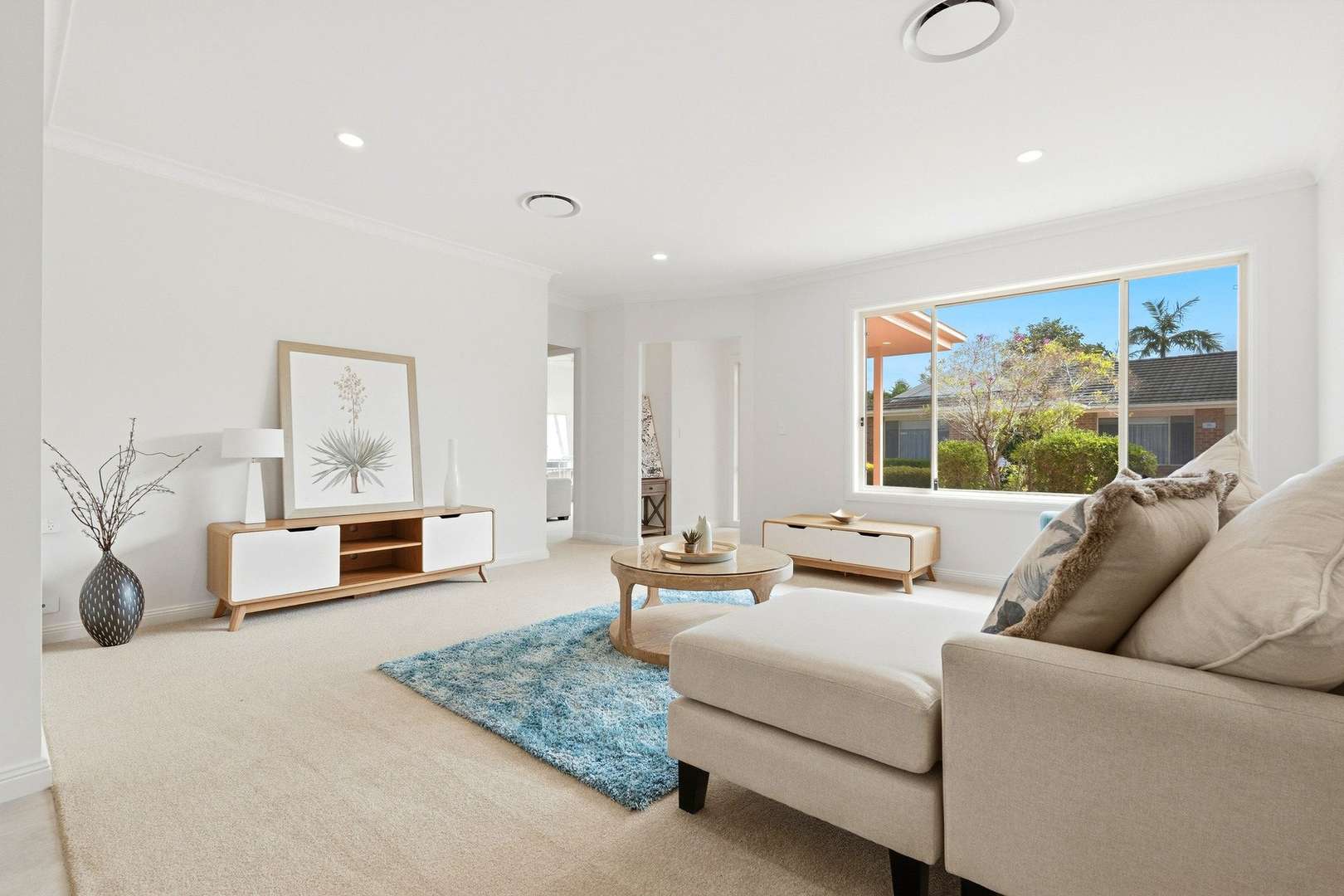 Bright and airy villa