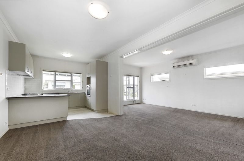 Walking Distance to Village!