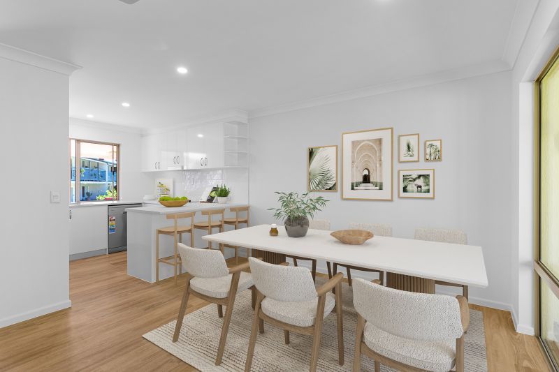 Stunning 2-bedroom unit overlooking rainforest