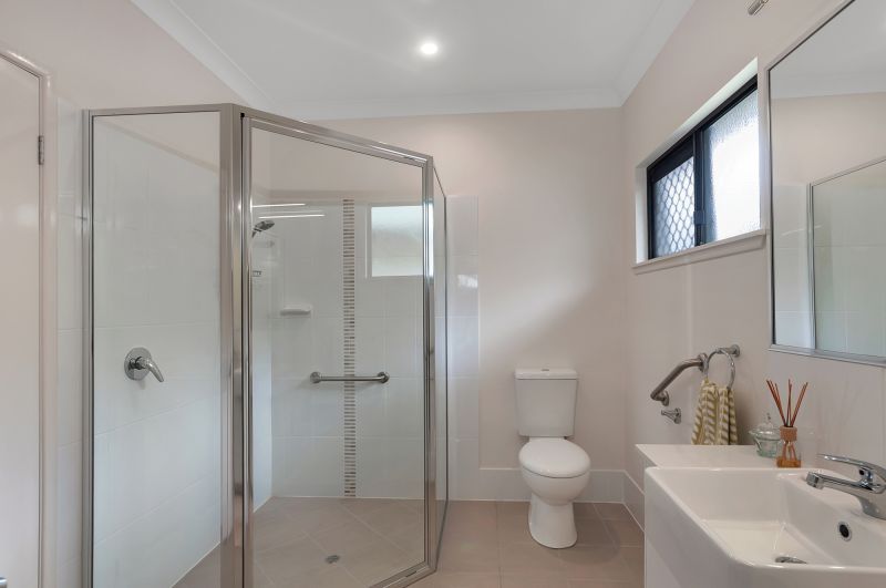 Great unit design with large study