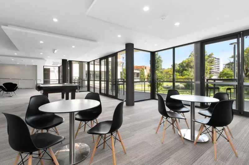 Superb Living by the River