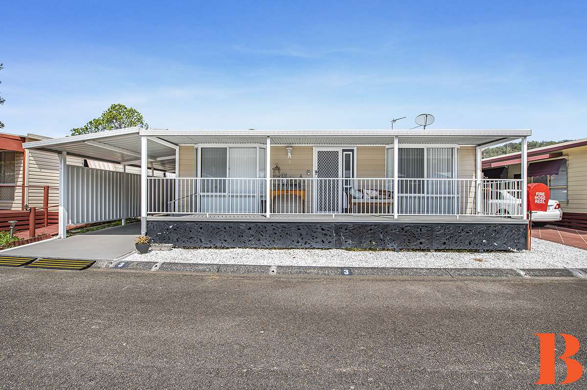 DEPOSIT TAKEN / UNDER CONTRACT - 2 Full Length Verandas - Perfect Presentation