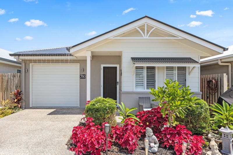 Relaxed Modern Design, Tranquil Lifestyle