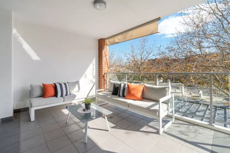 Contemporary Luxury Lifestyle!