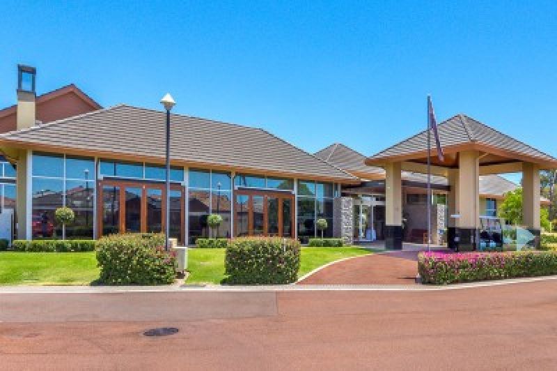 ARCADIA WATERS MADDINGTON - Massive Price Reduction