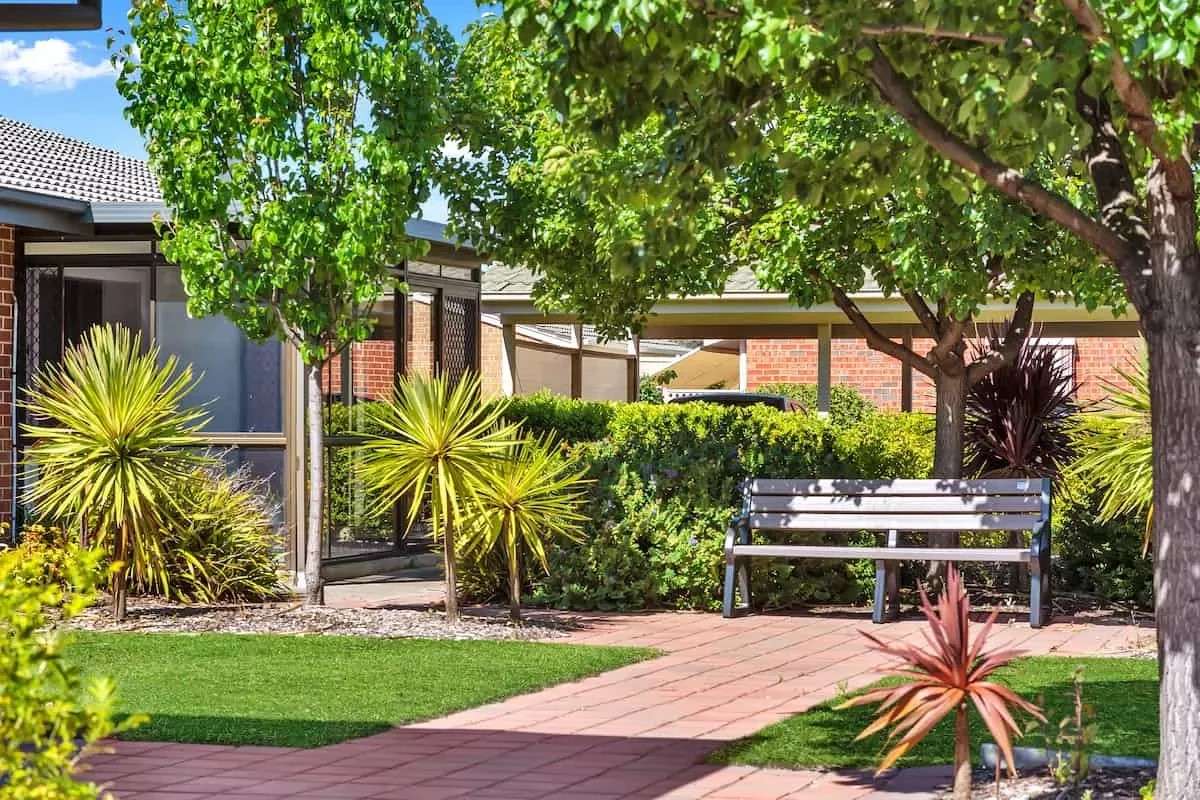 Resthaven North Haven ‘The Haven’ Retirement Living boasts 12 one-bedroom units, 26 two-bedroom units, and 28 serviced apartments in a delightful location near the North Haven beaches.