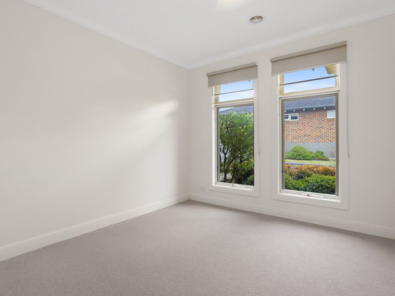 Open-Plan Living With Coastal Charm