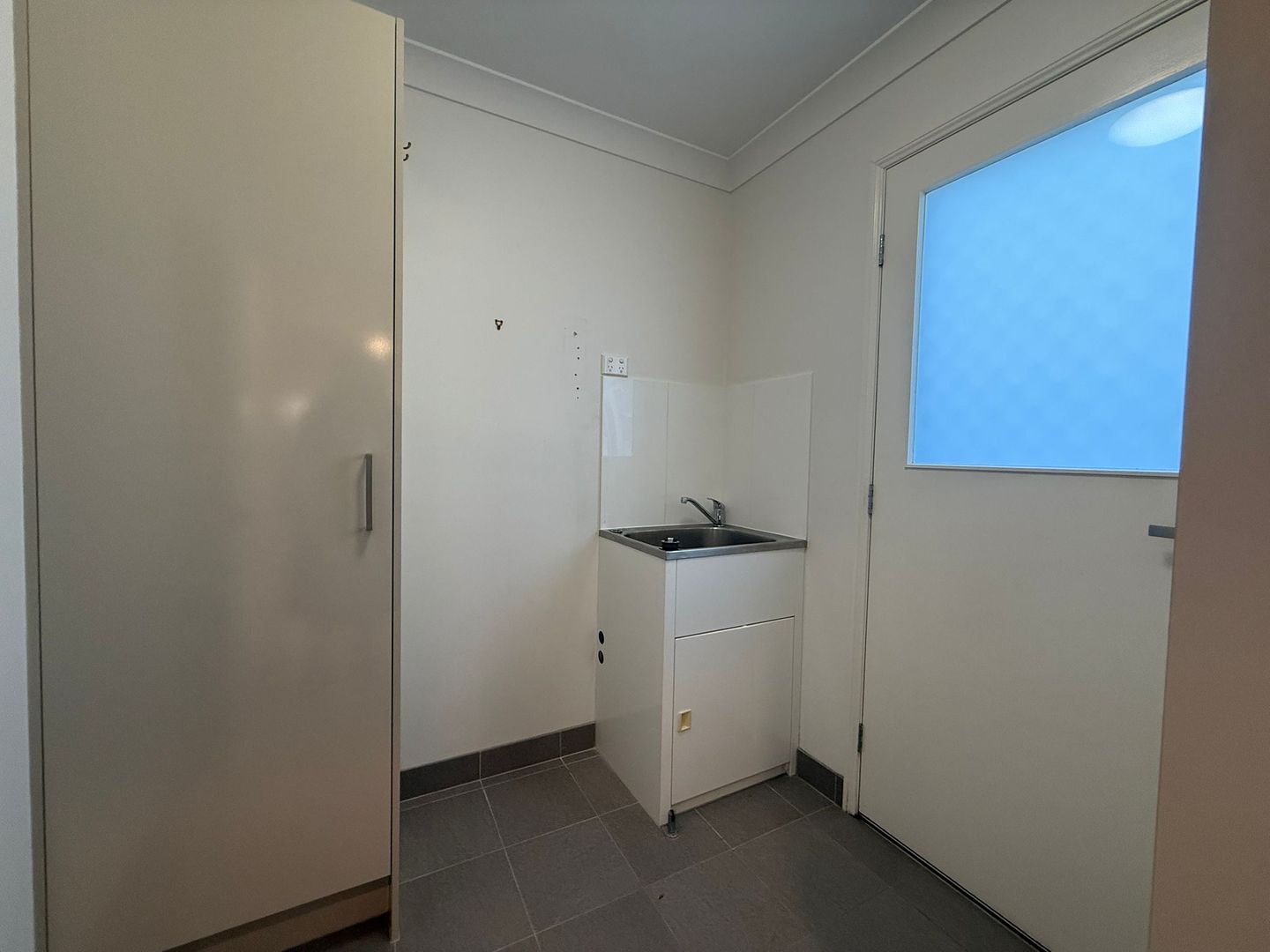 Only 8 years old approx. in an Over 50's Lifestyle Living Gated Complex