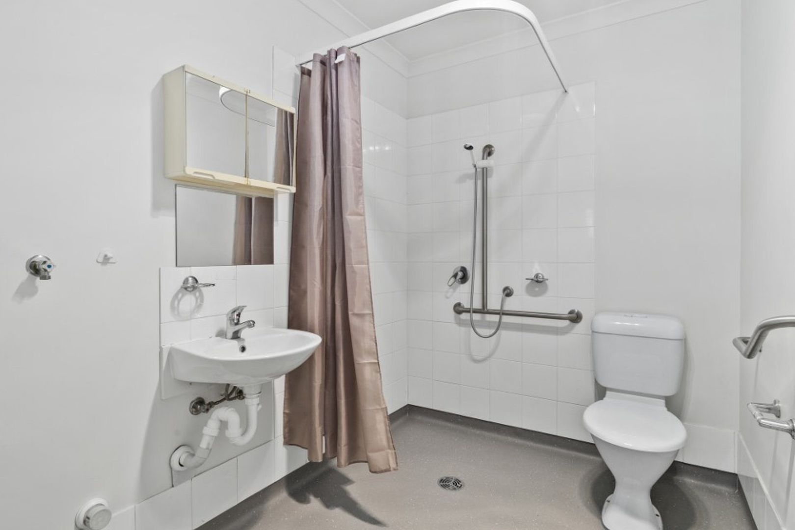 Independent Living Unit- Rent in a Seniors Living Community