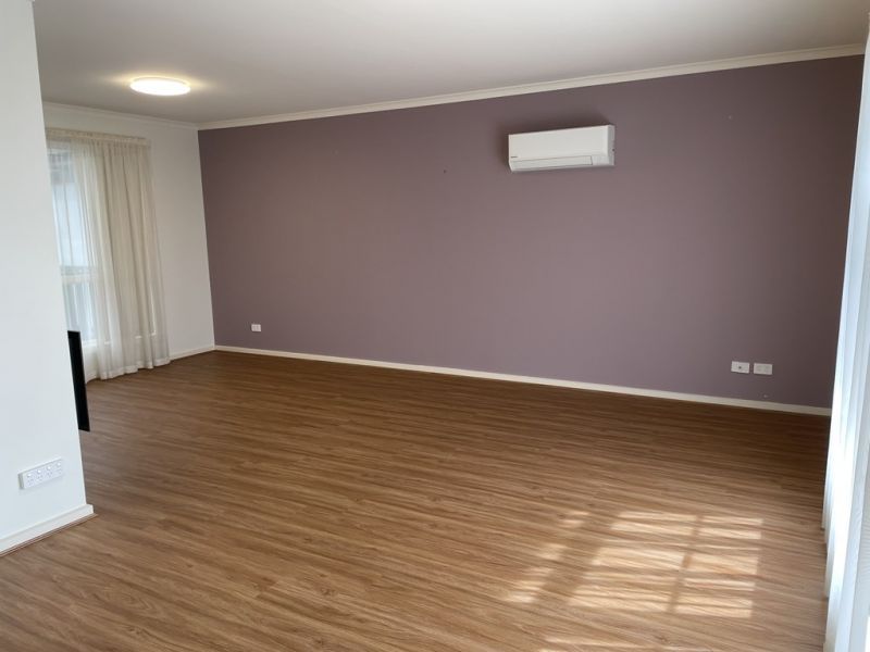 Great Location in lovely Community