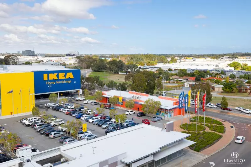 Contemporary Style Apartment in Perfect Location