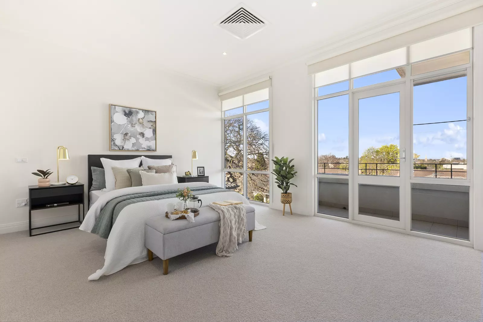 3-bedroom penthouse with spectacular views